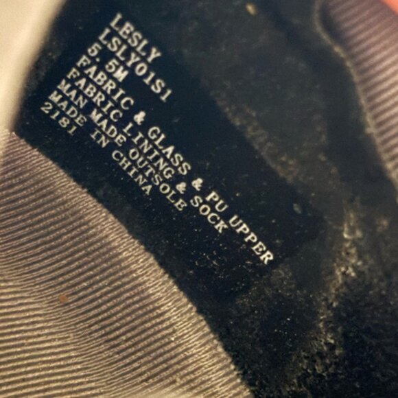 Shoes - Picture 11 of 13